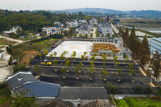 廣場(chǎng)建設(shè)工地