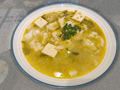 金湯酸菜魚美食