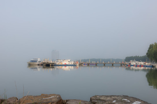 獨(dú)墅湖游艇碼頭