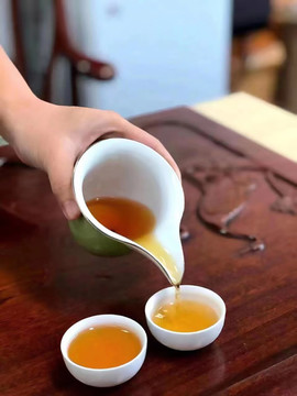 品茶倒茶沏茶