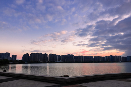 尹山湖風(fēng)光