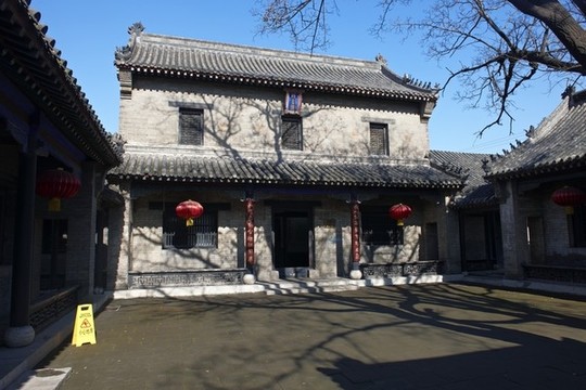 孟俯