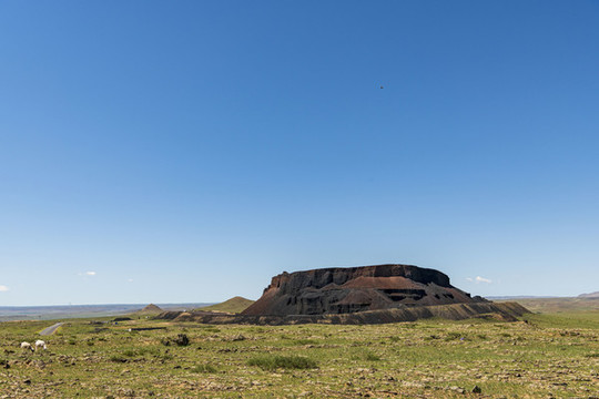 烏蘭達(dá)火山航拍俯拍