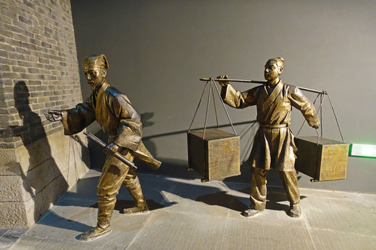 古代進(jìn)京趕考雕塑