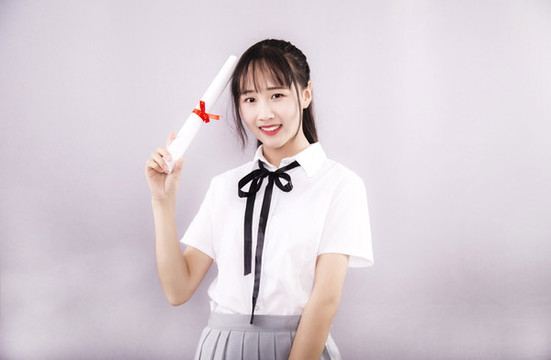 穿著小時代JK制服的女孩