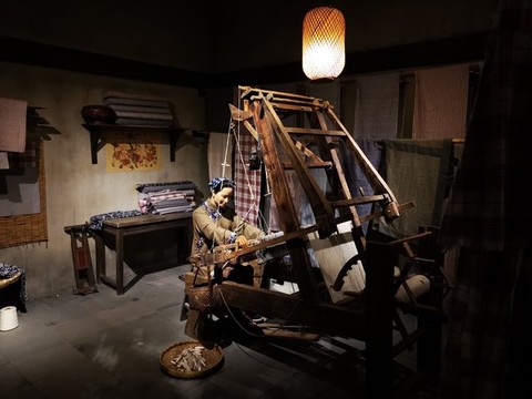 傳統(tǒng)織布