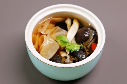烏雞湯