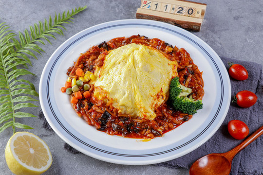 魚(yú)香肉絲蛋包飯