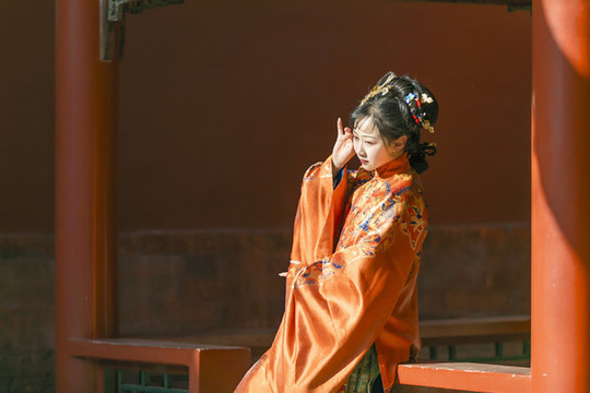 故宮古風(fēng)漢服女性人像