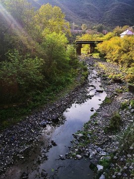 山澗