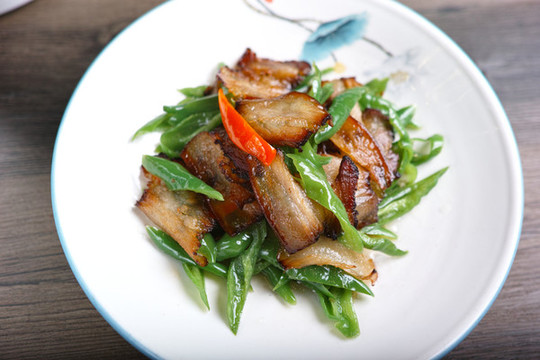 青椒臘肉