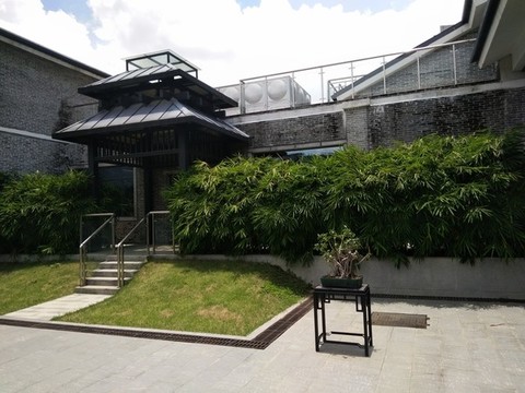 現(xiàn)代建筑