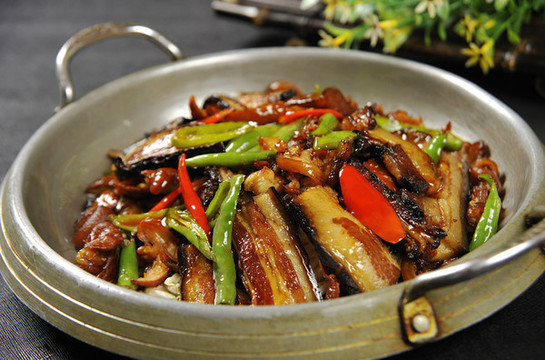 干鍋臘肉