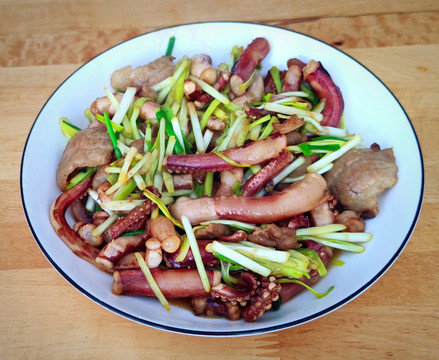 炒魷魚須