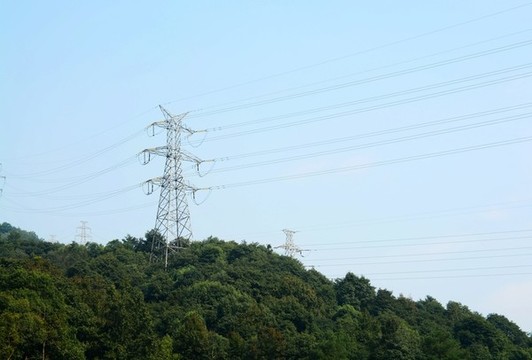 中國浙江省杭州市高壓電輸電塔