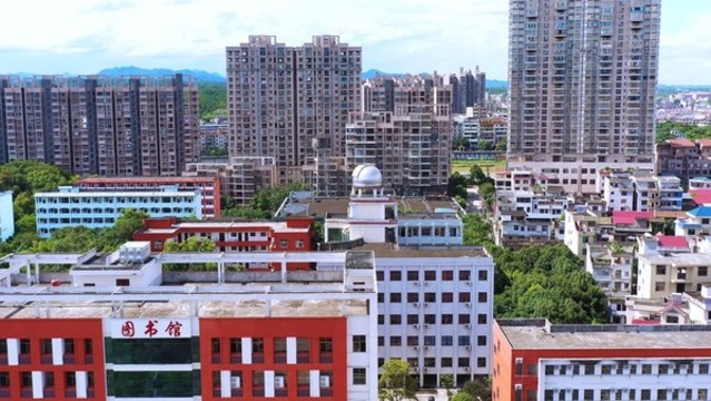 實(shí)拍江西省吉安市遂川中學(xué)校園