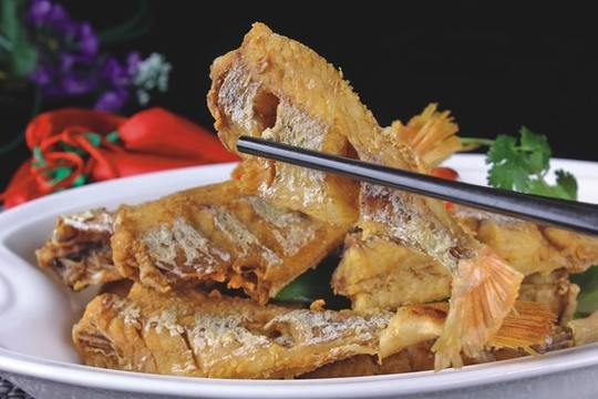 霉千張燒剝皮魚