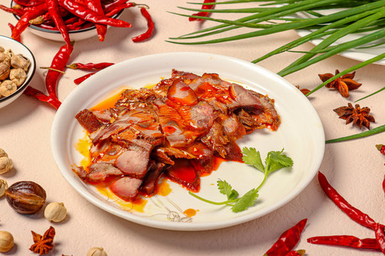 鹵味牛腩肉