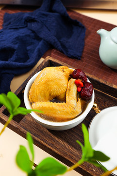 滋補(bǔ)雞湯