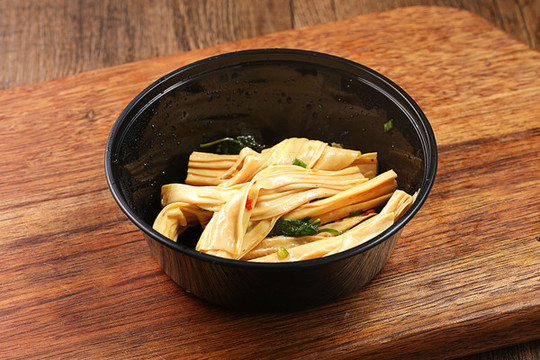涼拌豆筍