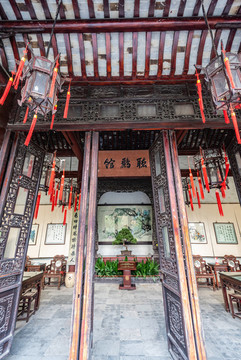 揚(yáng)州瘦西湖徐園的春草池堂吟榭