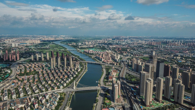 航拍天津海河兩岸建筑風(fēng)光