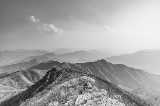 水墨山
