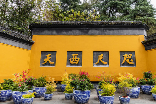 靈隱寺秋色