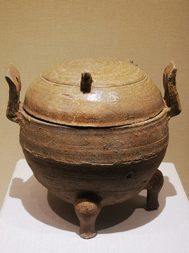 西漢釉陶鼎