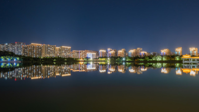 淄博齊盛湖夜景