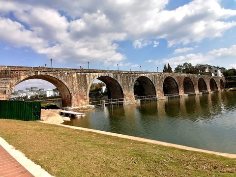拱橋