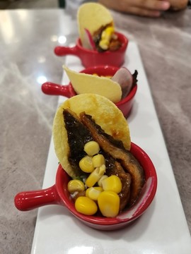薄脆鰻魚玉米粒