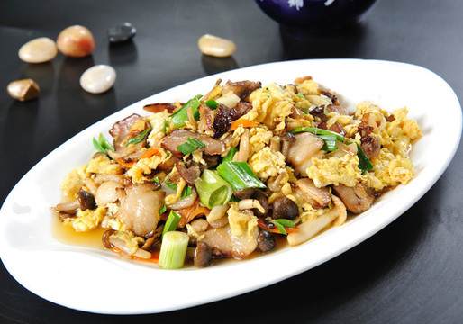 滑子菇雞蛋炒臘肉