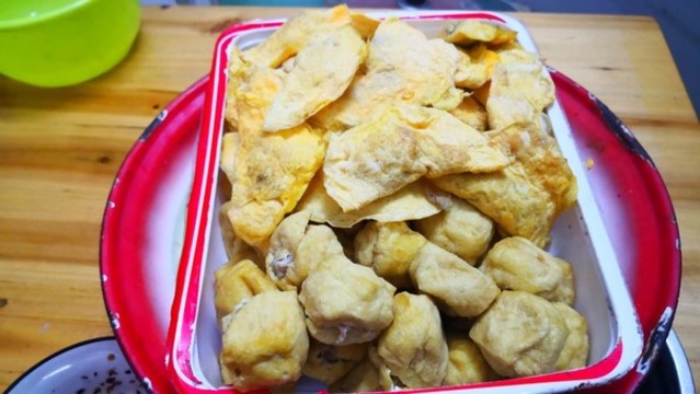 蛋餃與豆腐釀