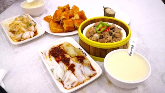 冰泉豆?jié){早茶