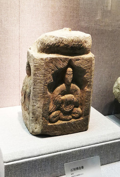 石刻佛造像