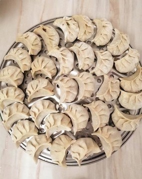 手工現(xiàn)做水餃