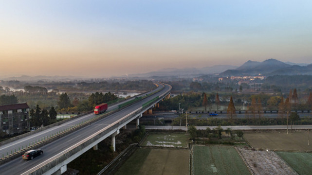 公路風(fēng)光