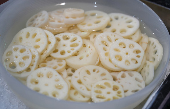 自助餐廳的蔬菜美食