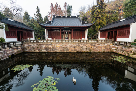 杭州岳王廟