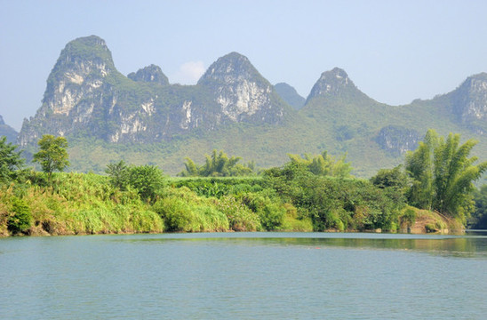 廣西宜州懷遠(yuǎn)中洲河畔