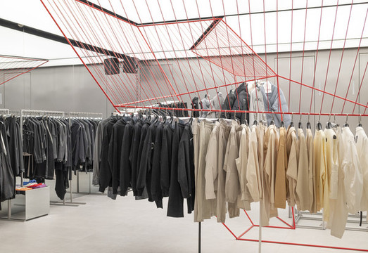 服裝專賣店陳列設(shè)計
