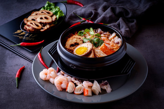 芝士海鮮石鍋拌飯
