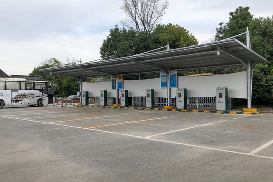 充電停車場
