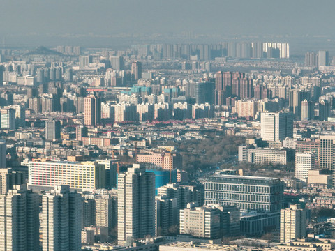 千佛山上航拍濟(jì)南都市風(fēng)光