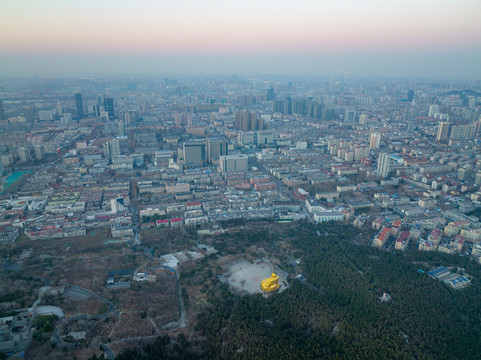 千佛山上航拍濟南都市風光