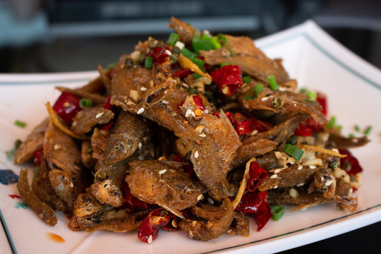香煎小魚