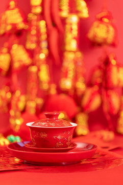 红色茶碗新春氛围红红火火