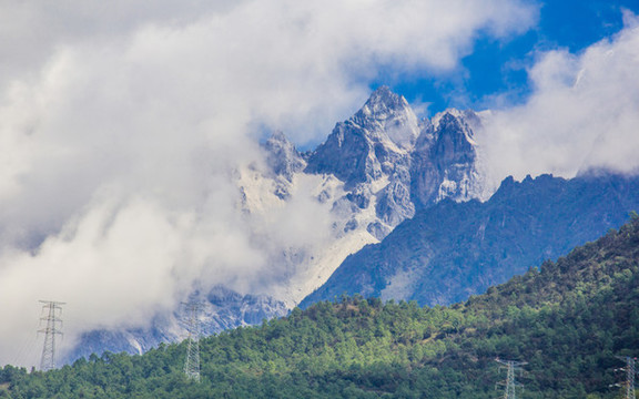 白馬雪山