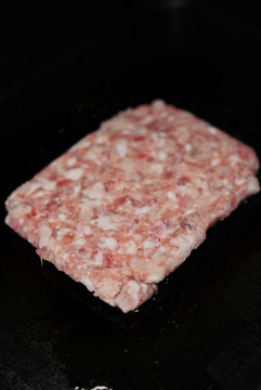 鐵板燒美食燒烤煎肉餅